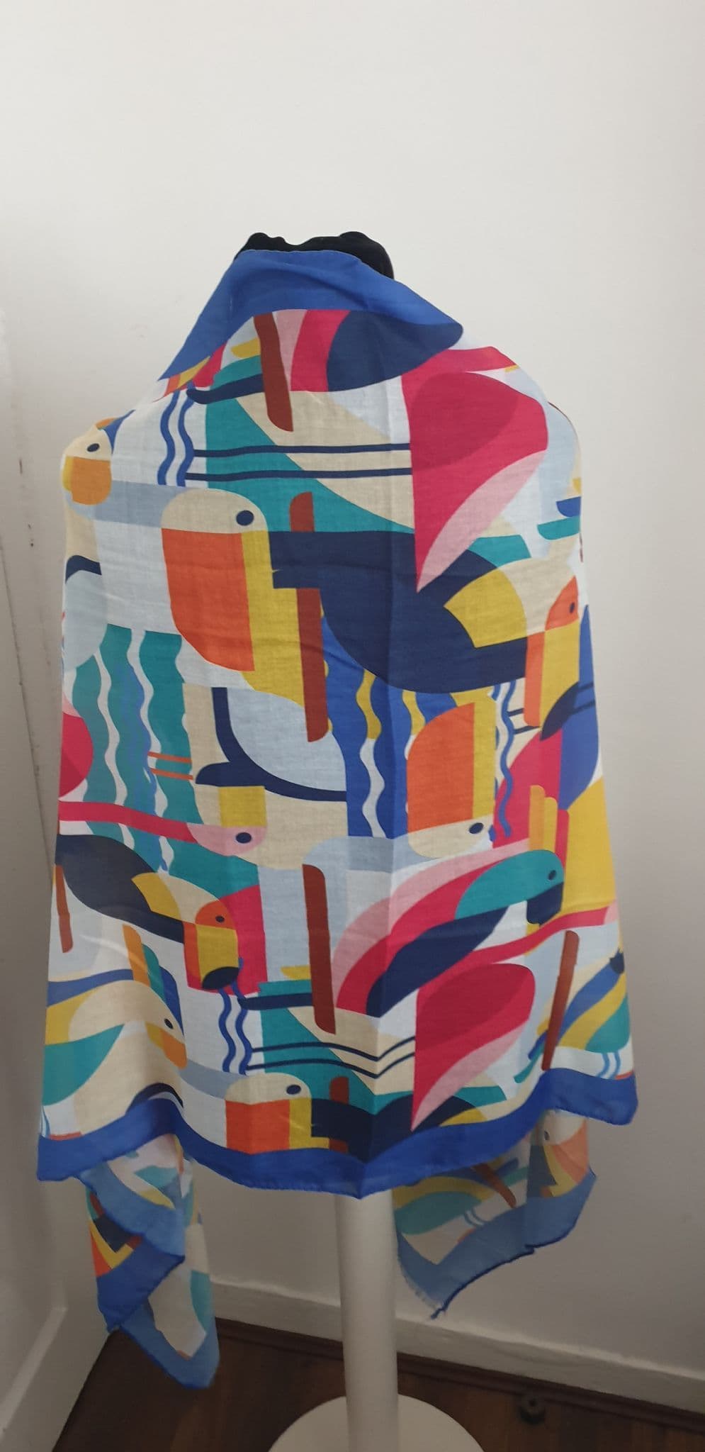 Abstract Toucan Bird Print Frayed Scarf
