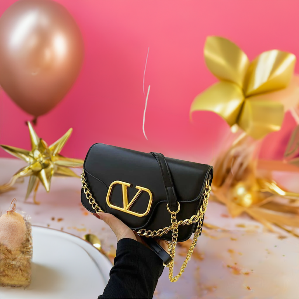 Black - V BUCKLE CLUTCH BAG-