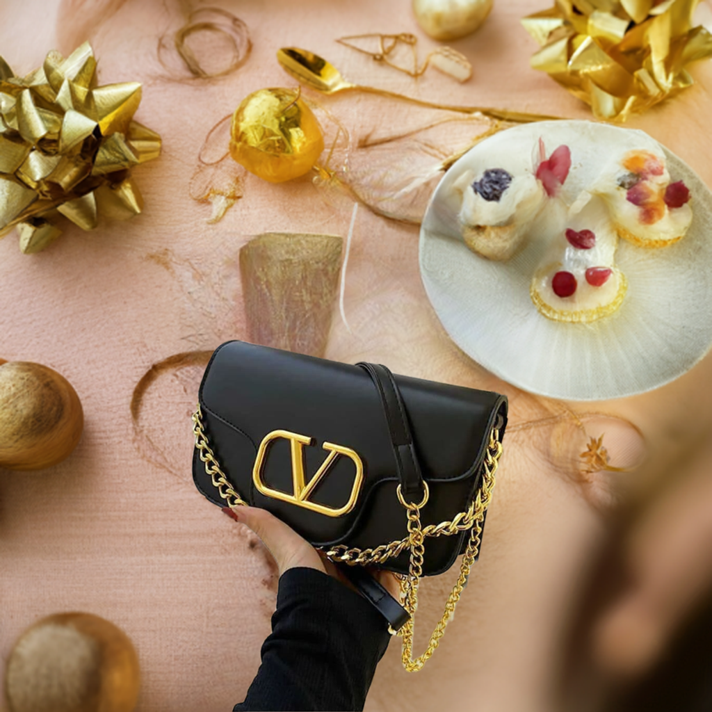 Black - V BUCKLE CLUTCH BAG-