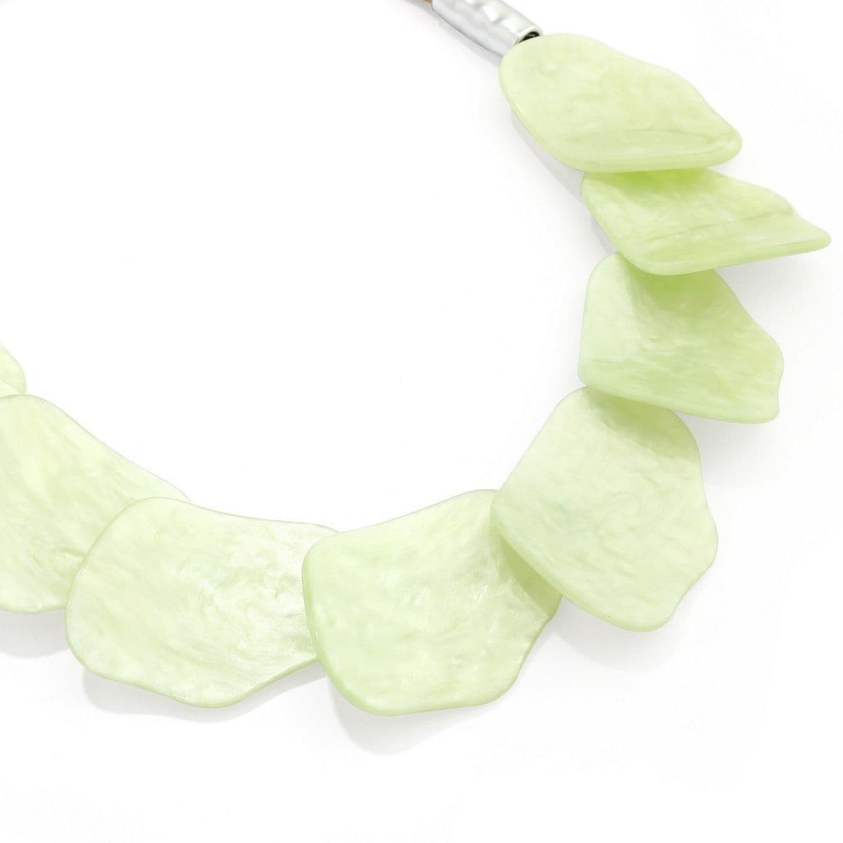 Pieces Overlay Necklace - Green