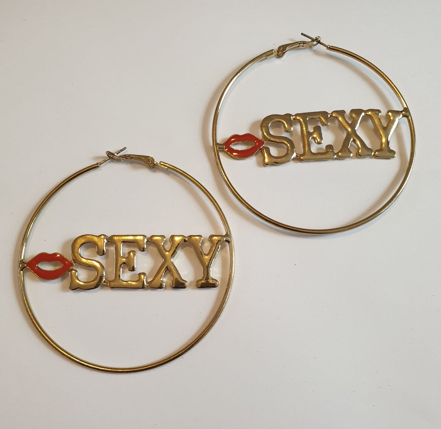 Sexy Red Lip Gold Colour Earring