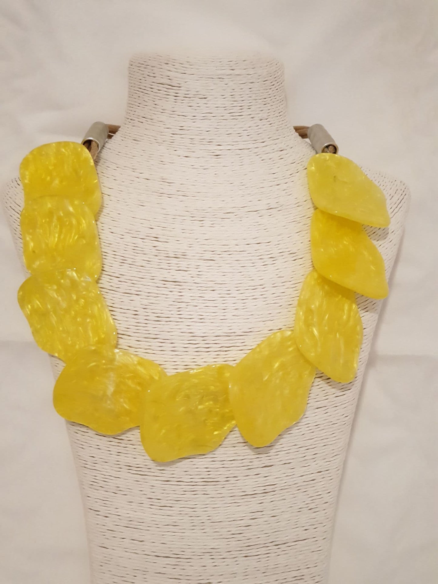 Necklace With Lobster and Clasp And Chain Extender - Yellow